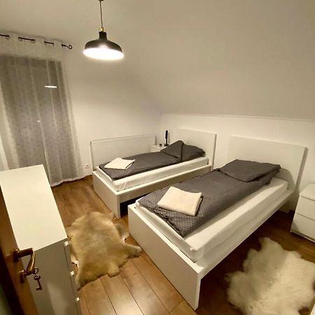 אודורהיו סקוייסק Bokorlak Apartment מראה חיצוני תמונה